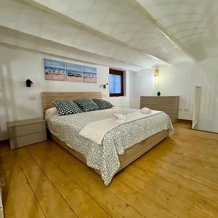 Arethusa Holiday home *